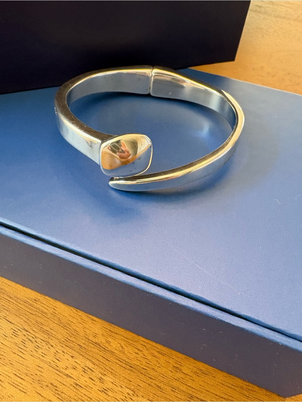 NWOT, UNO de 50 Polished Silver Open Cuff Bracelet